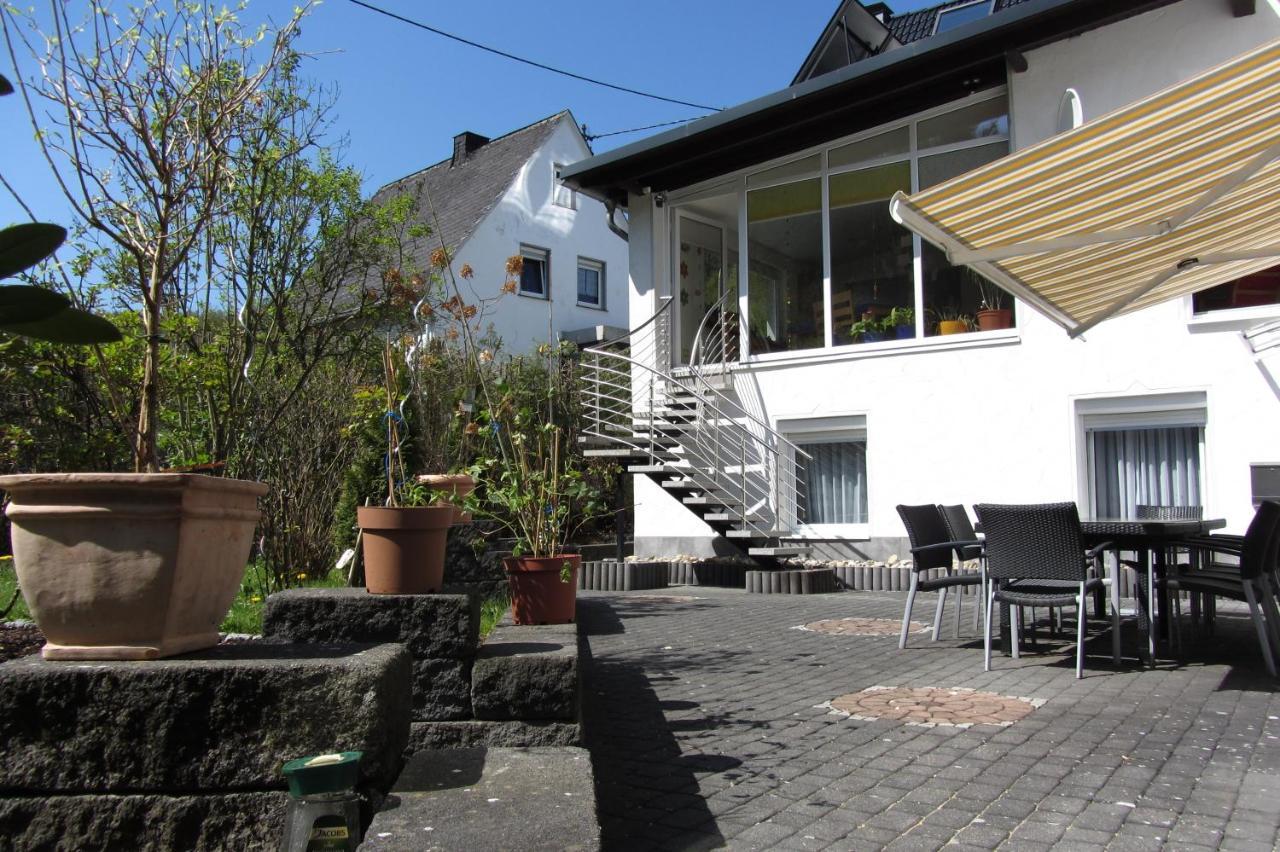 Pension Zum Rothaarsteig 内托芬 外观 照片